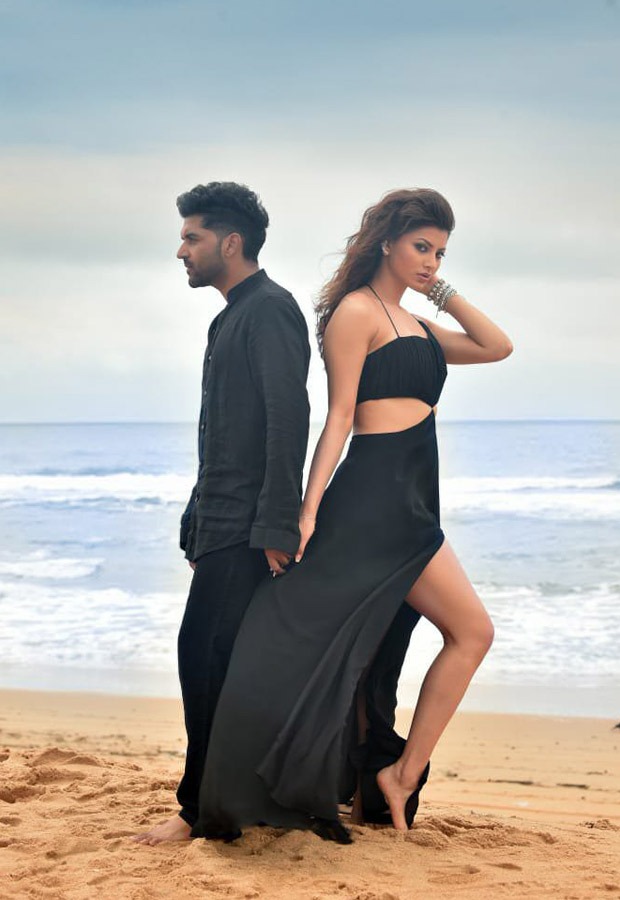 Bhushan Kumar brings Jaani, B Praak and Guru Randhawa together for the first time in a single ‘Doob Gaye’ Featuring Urvashi Rautela Bhushan Kumar brings Jaani, B Praak and Guru Randhawa together for the first time in a single ‘Doob Gaye’ Featuring Urvashi Rautela