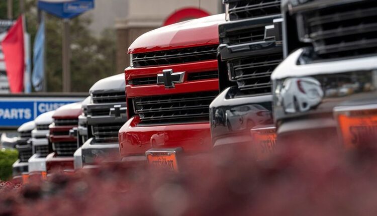 Ford, GM stock rallies hang in the balance as earnings kick off