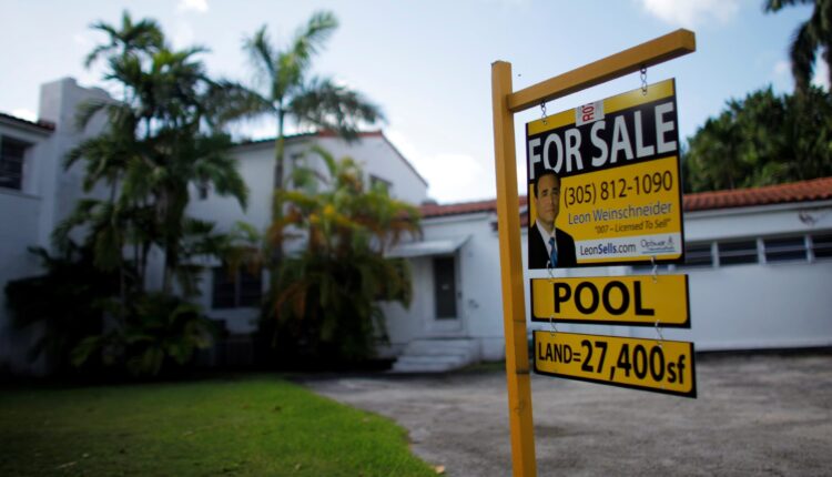 Homebuyer mortgage demand rises, but rates hit highest level since summer