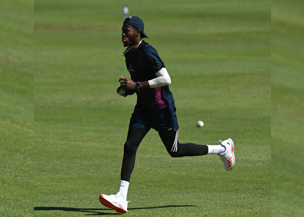 Jofra Archer Injury Update: Rajasthan Royals Speedster Ruled Out of IPL 2021, Confirms ECB
