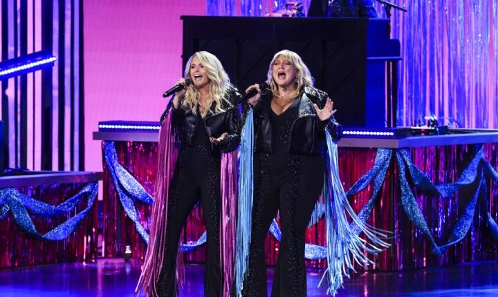 Miranda Lambert Kicks Off The ACM Awards Performing With Elle King And Chris Stapleton