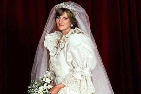 Princess Diana’s iconic wedding gown to go on display at Kensington Palace