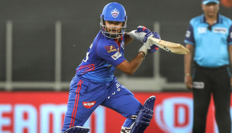 Prithvi Shaw Becomes Second Youngest Batsman to Complete 1000 IPL Runs, Achieves Feat During DC vs RCB Clash