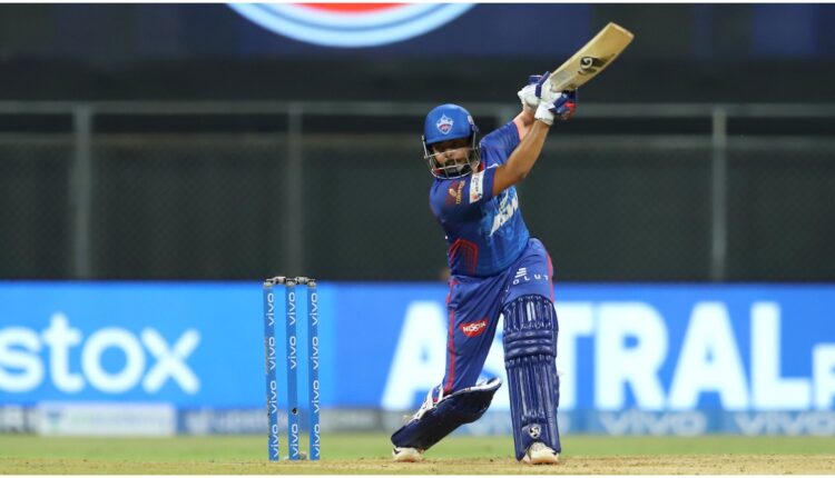 Prithvi Shaw Smashes 18-Ball Half-Century Against KKR, Joint Second-Fastest by Delhi Capitals Batsman in IPL