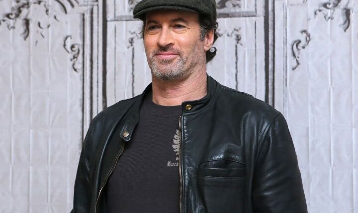 ‘Gilmore Girls’ Star Scott Patterson Is Watching The Show For The First Time For His ‘I’m All In’ Podcast