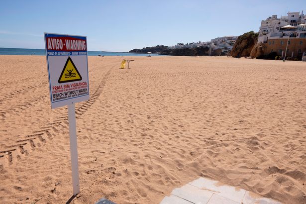 The empty beaches of Albufeira