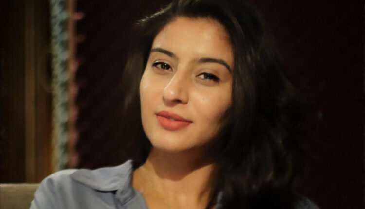 Ashlesha Savant Tests Positive for COVID-19; Kumkum Bhagya Actress Is in Home Quarantine (View Post)