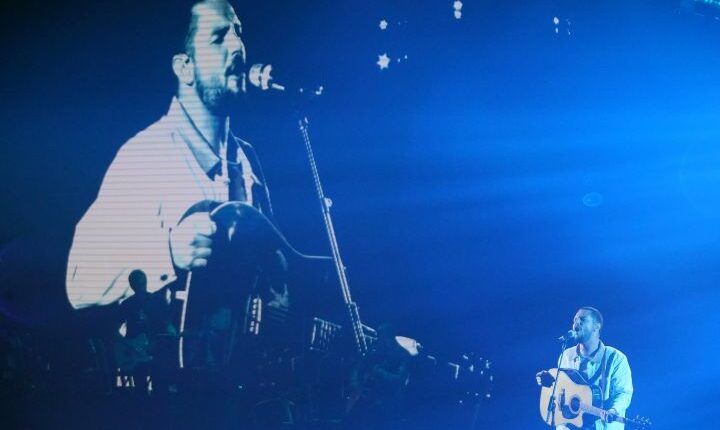 Chayce Beckham Sings Original Song ‘Mamma’ For ‘American Idol’ Mother’s Day Episode