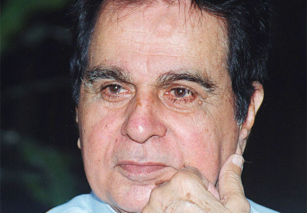 Dilip Kumar discharged from the hospital after two days : Bollywood News