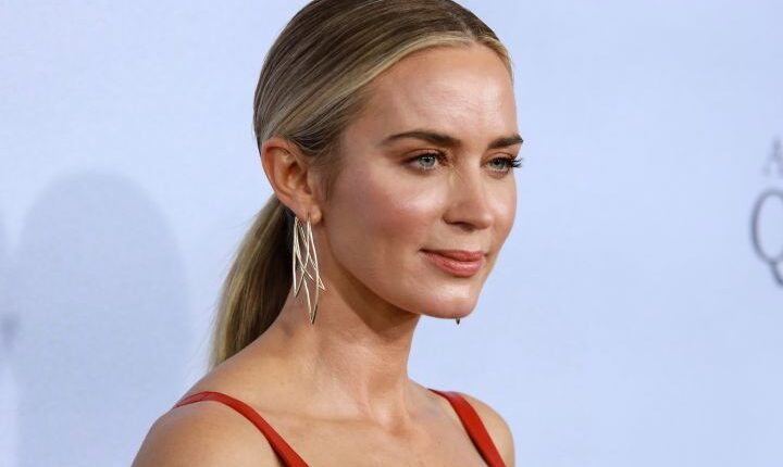 Emily Blunt Remembers Her Terrible First Kiss: ‘It Was A Horror Show’