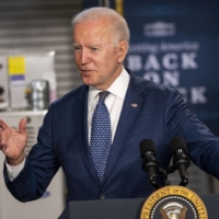 U.S. President Joe Biden speaks at Tidewater Community College in Norfolk, Virginia, on May 3 about his American Families Plan. | DOUG MILLS / THE NEW YORK TIMES