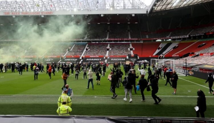 Manchester United fan violence condemned by government and mayor
