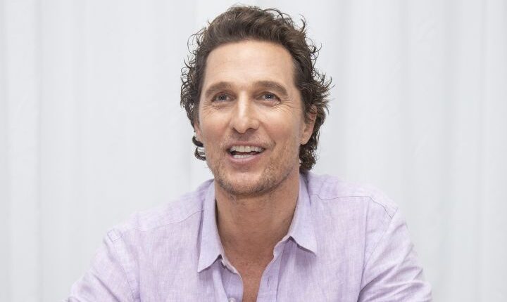Matthew McConaughey Tells Anti-Maskers To ‘Take One For The Team’