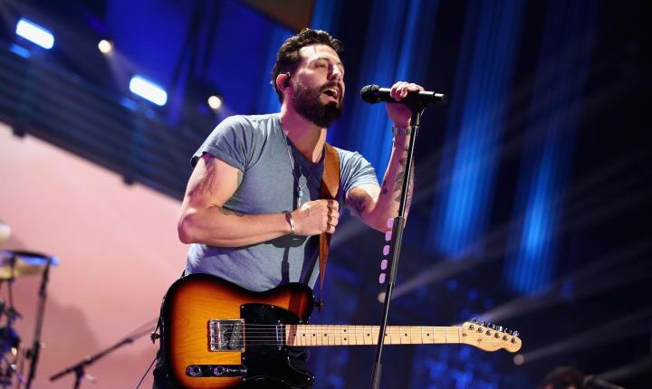 Old Dominion’s Matthew Ramsey Suffers Collapsed Lung After Falling Off Ladder While Changing A Lightbulb