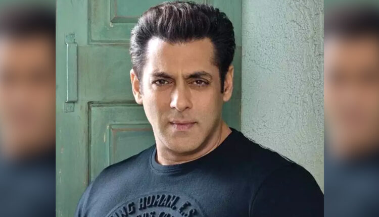 Salman Khan to Provide Financial Aid to 25,000 Cine Workers Amid COVID-19 Crisis