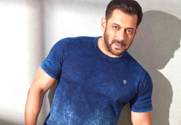 Salman Khan urges all to get vaccinated at the earliest; expresses desire to organise vaccination drive : Bollywood News