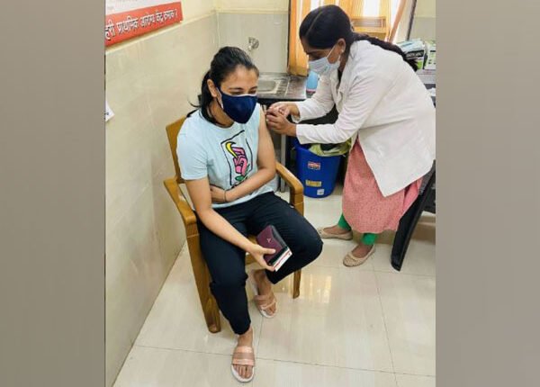 Smriti Mandhana Receives First Dose of COVID-19 Vaccine