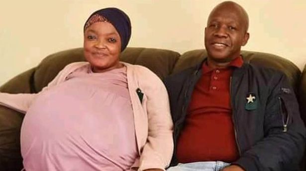 A woman claiming to be the wife of Teboho Tsotetsi (right) says he cheated on her with Gosiame Thamara Sithole (left)