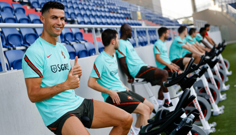 Euro 2020: Cristiano Ronaldo Pranks Teammate Pepe During Training Session, Watch Video