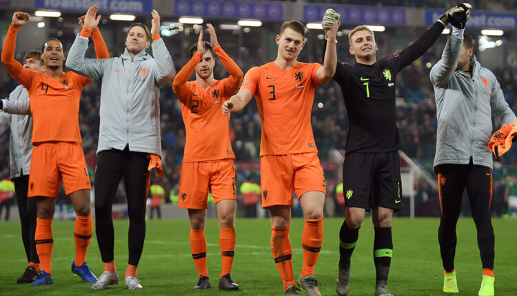 Memphis Depay and Denzel Dumfries Lead Netherlands to a 2-0 Win Against Austria in Euro 2020, Dutch Team Qualifies for Round of 16