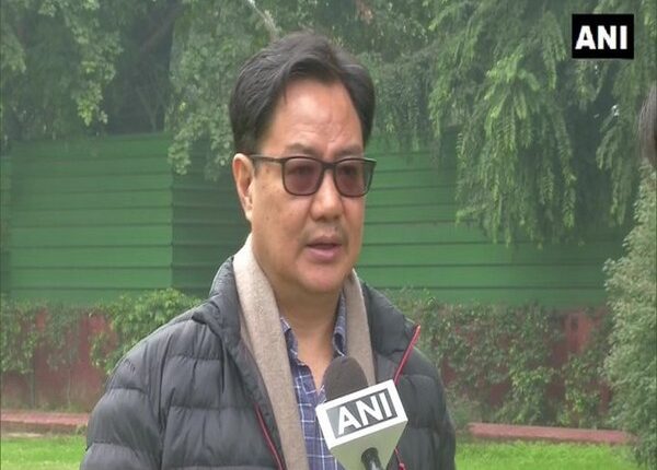 Milkha Singh Health Update: Former Indian Sprinter is Stable, Don't Create Rumours About His Death, Says Sports Minister Kiren Rijiju