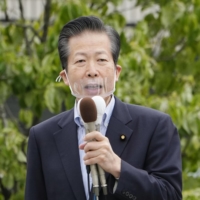 Natsuo Yamaguchi, leader of Komeito, says barring spectators from the Tokyo Olympics should remain an option. | KYODO