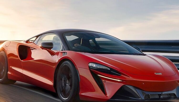 McLaren strengthens finances after yearlong search for fresh investment