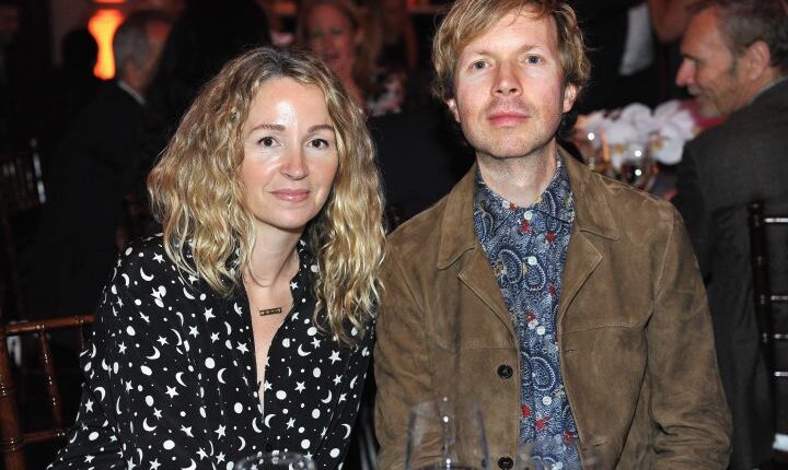 Beck And Marissa Ribisi Finalize Their Divorce, Split Up Possessions