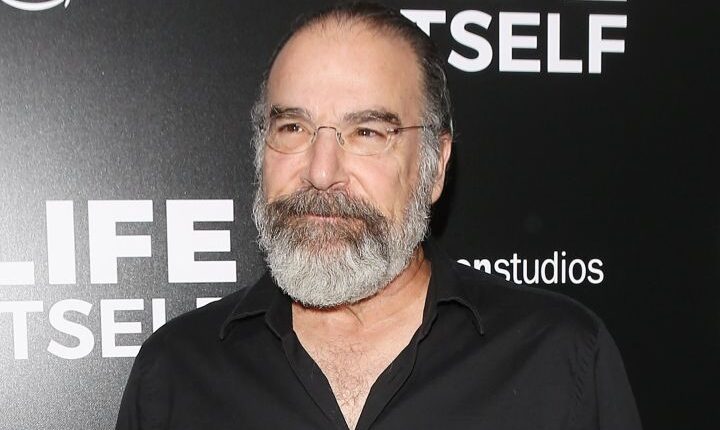 Mandy Patinkin’s Dog Flips Out To Recording Of ‘Homeland’ Star Singing A Dinner Prayer