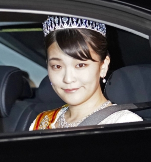 Princess Mako attends a banquet for Emperor Naruhito’s enthronement ceremony in Tokyo on Oct. 22, 2019. | KYODO