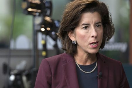 Commerce chief suggests microchip subsidies could be tied to union jobs