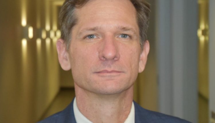 2022 U.S. auto sales outlook: Things might not be as bad as they seem