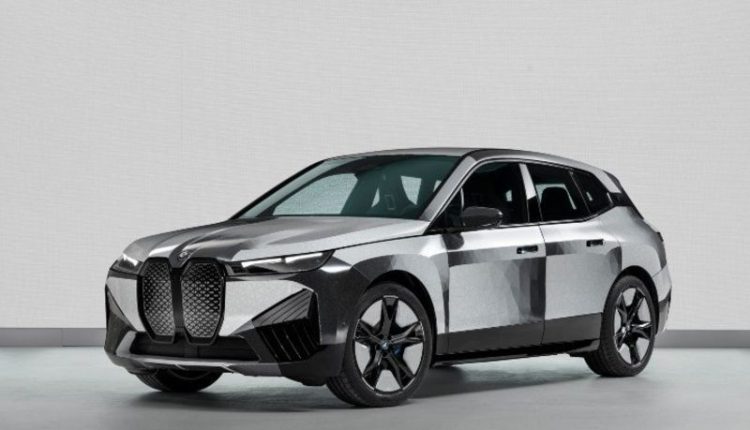 BMW wants to let you change your car's color with the touch of a button