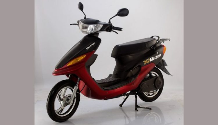Electric Two-Wheeler Sales in India More Than Double in 2021, Says SMEV