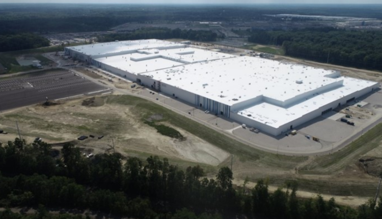 GM, LG Energy partner with Li-Cycle for on-site EV battery recycling