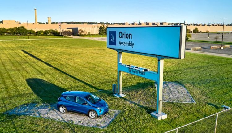 GM electric pickup target: 600,000 a year with historic Michigan investment