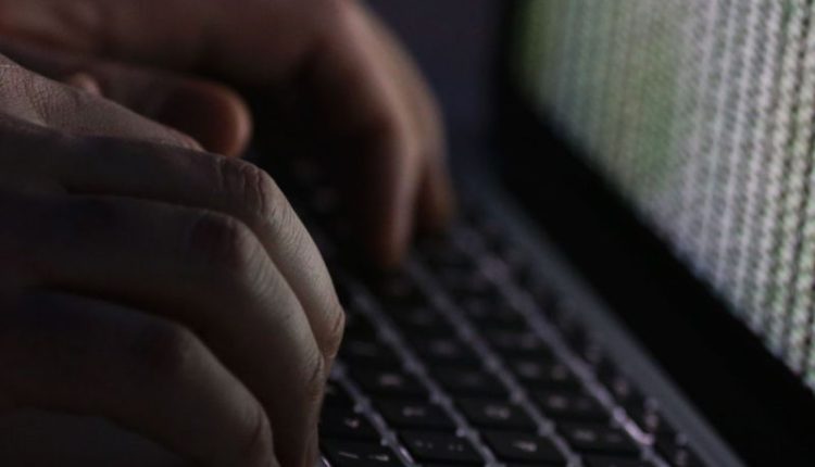 Teen hacker claims ability to control 25 Teslas worldwide