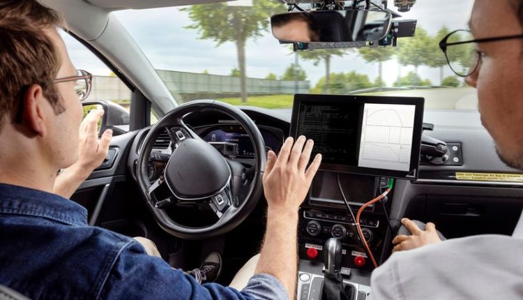 VW, Bosch partner on advanced driving technologies