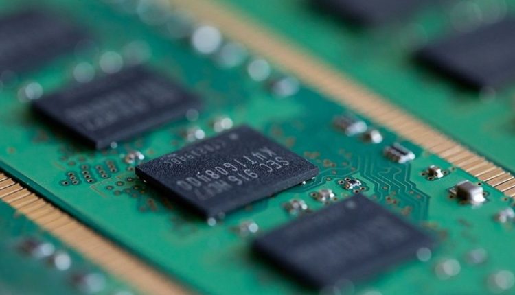 Automakers, chip companies differ on duration of semiconductor shortage