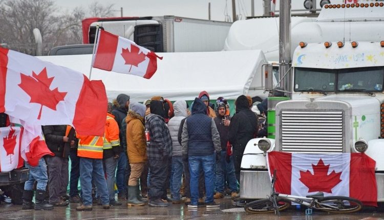Bridge blockade at U.S.-Canada border could end after court grants injunction