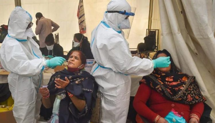 India Reports 1,27,952 New COVID-19 Cases, Positivity Rate Drops to 7.9%