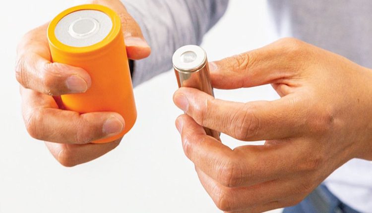 Tesla's new trick: Bigger battery cells, lower costs