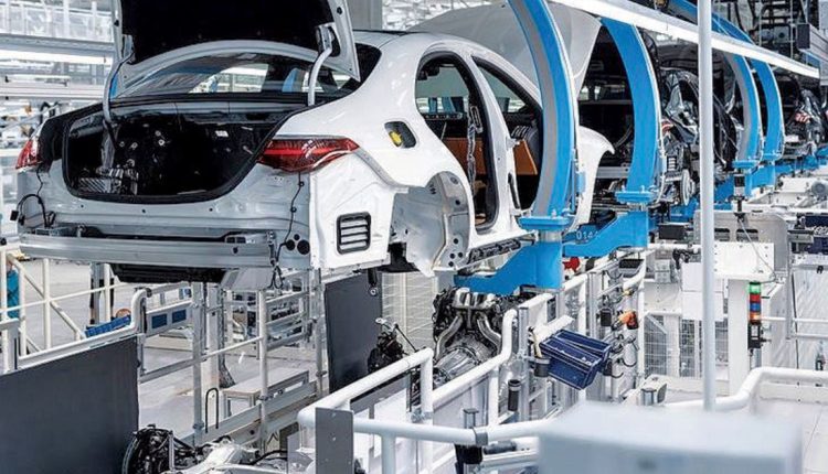 German auto industry braces for Russian gas disruption as Ukraine war continues