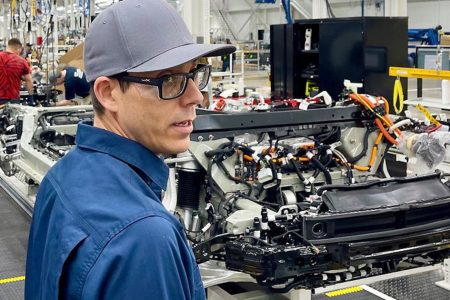 Rivian CEO: Parts crunch won’t affect company’s bright future
