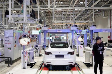 Shanghai’s manufacturing plant restarts fall short due to lack of truckers, parts