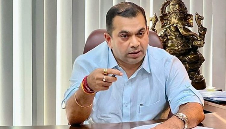 Goa Tourism Minister Rohan Khaunte Warns of Crackdown on Illegal Activities on Beaches