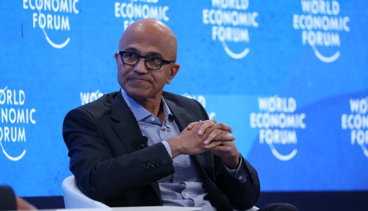 Microsoft lowers Q4 guidance