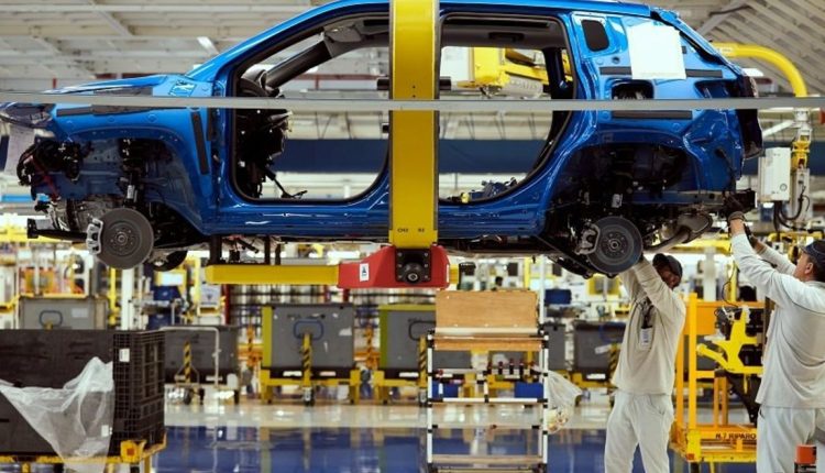 Stellantis stops Jeep produciton in Italy again due to chip shortage