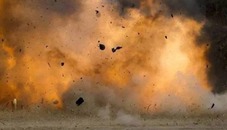 Bihar: 2 Children Injured & 4 Fell Unconcious After Bomb Blast at Govt School in Gaya