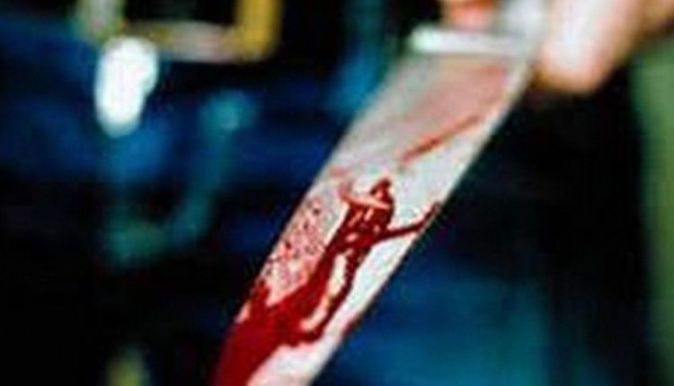 Delhi Shocker: Girl Brutally Stabbed With Knife by Neighbor in Tilak Nagar; Hospitalized